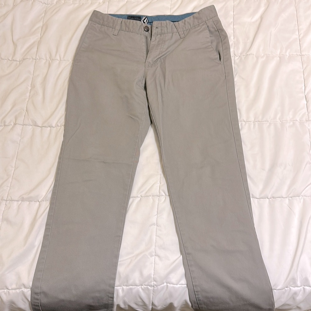 Volcom Gray Relaxed Fit Chino Pants Size 28 Like New